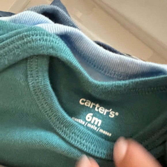 6-9 Month Shortsleeve Onesie Bundle - Picture 5 of 5